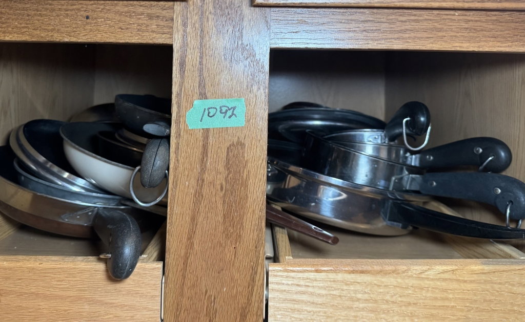 1092