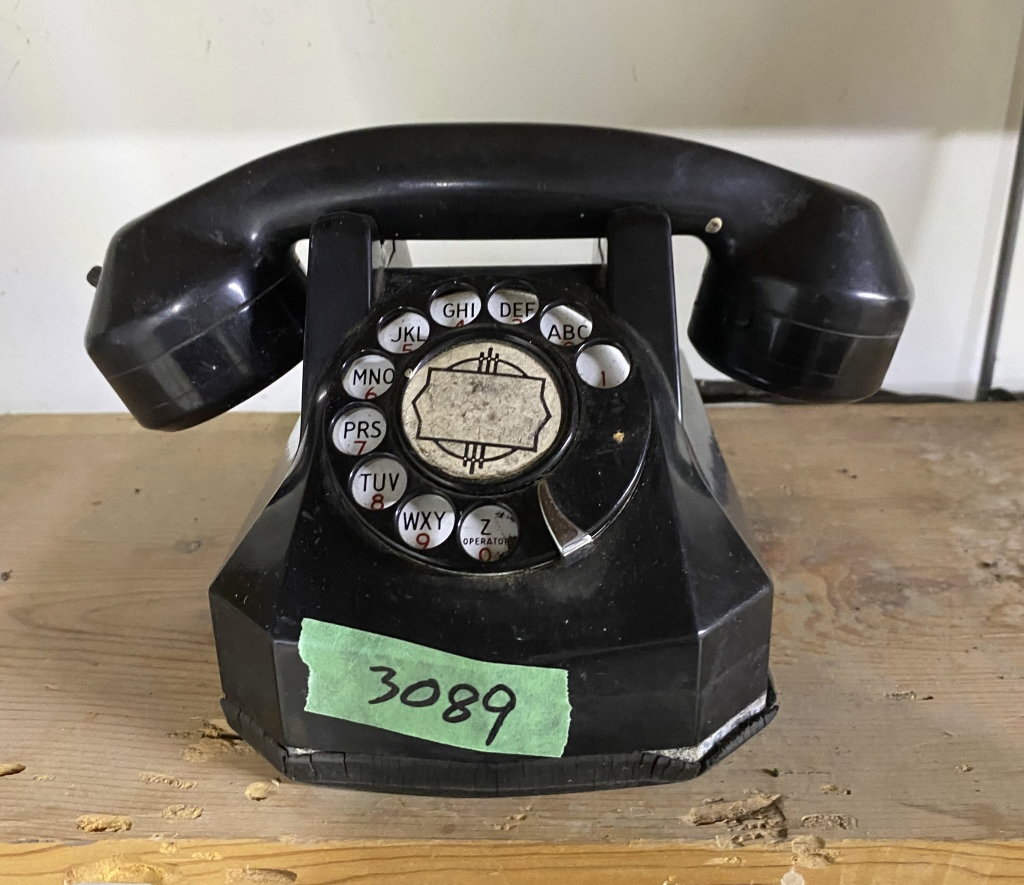 3089