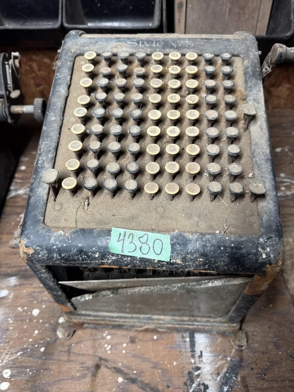 4380