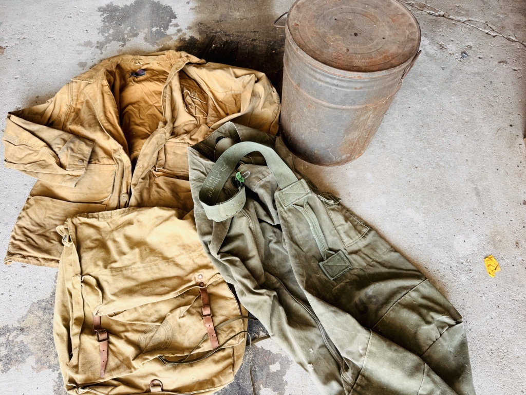 1120