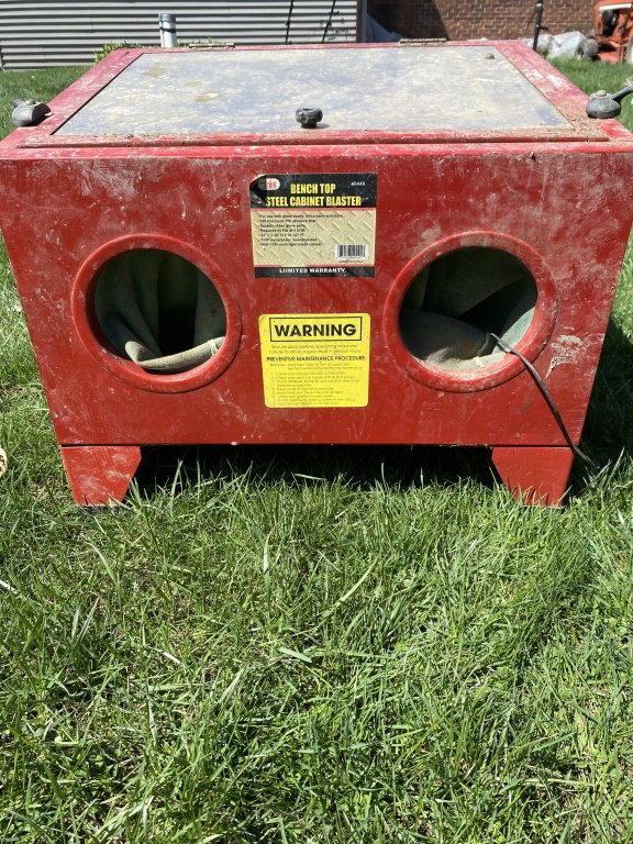 8031