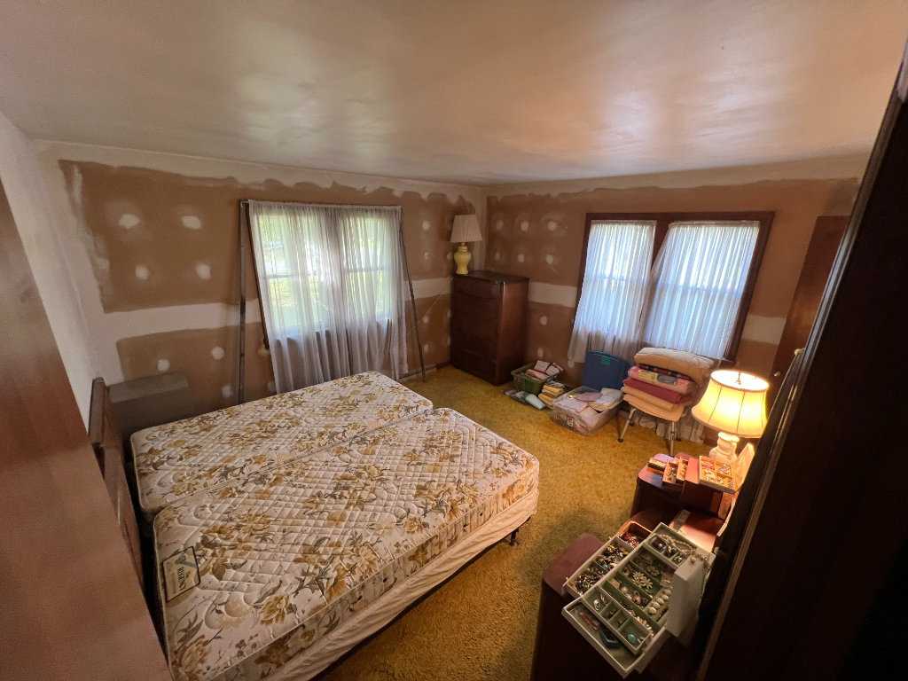 Inside 9