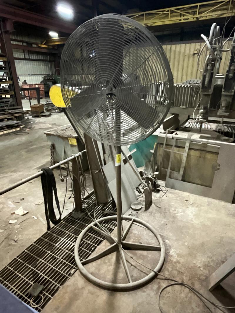 273