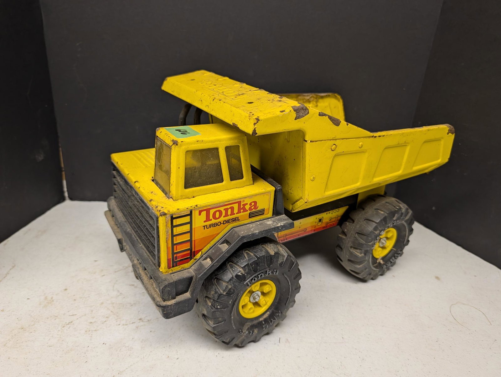 606 1