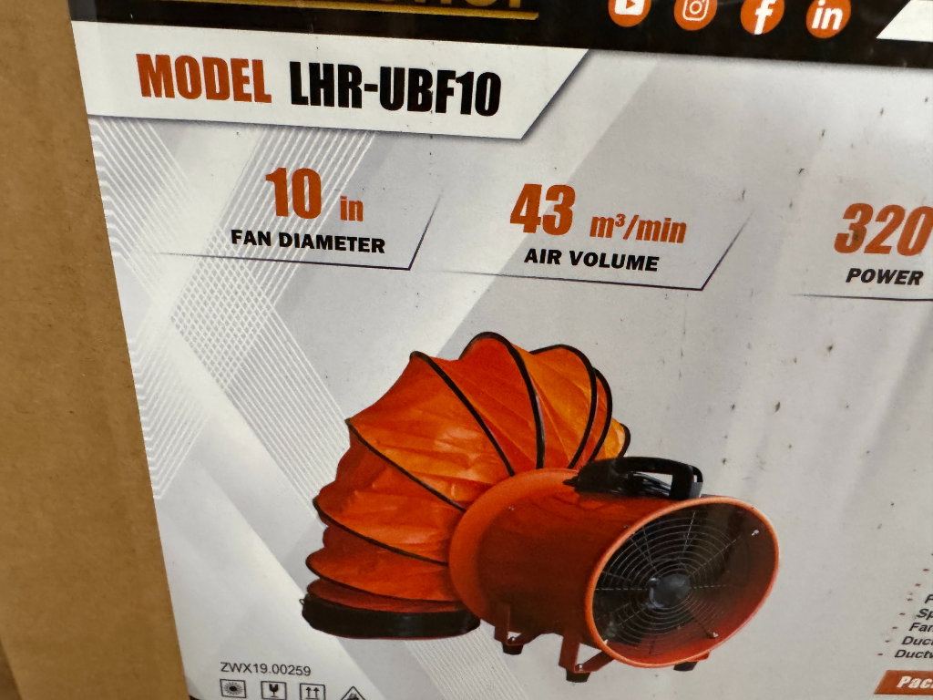 1584
