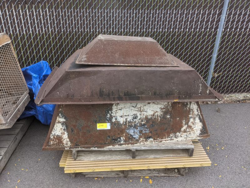 230