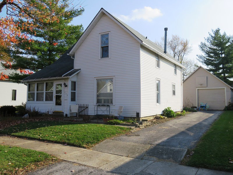 Real estate auction 19