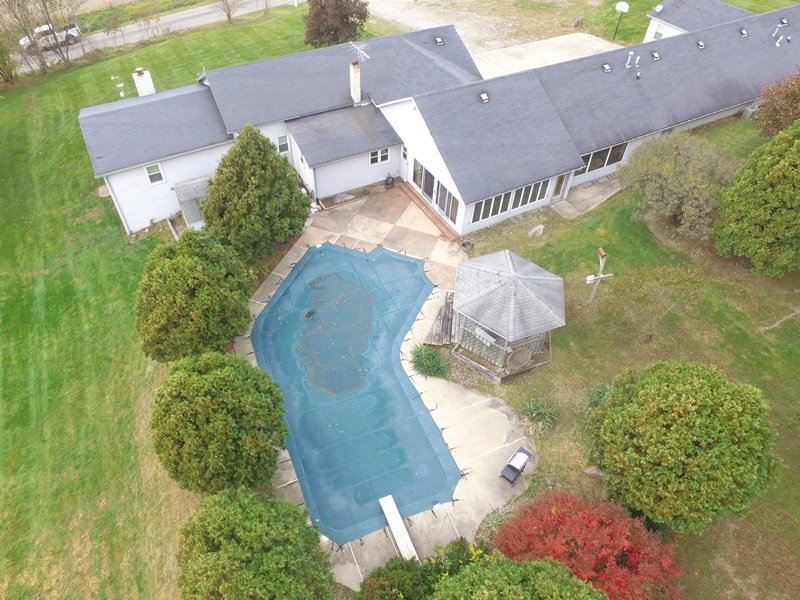 Real estate auction 8