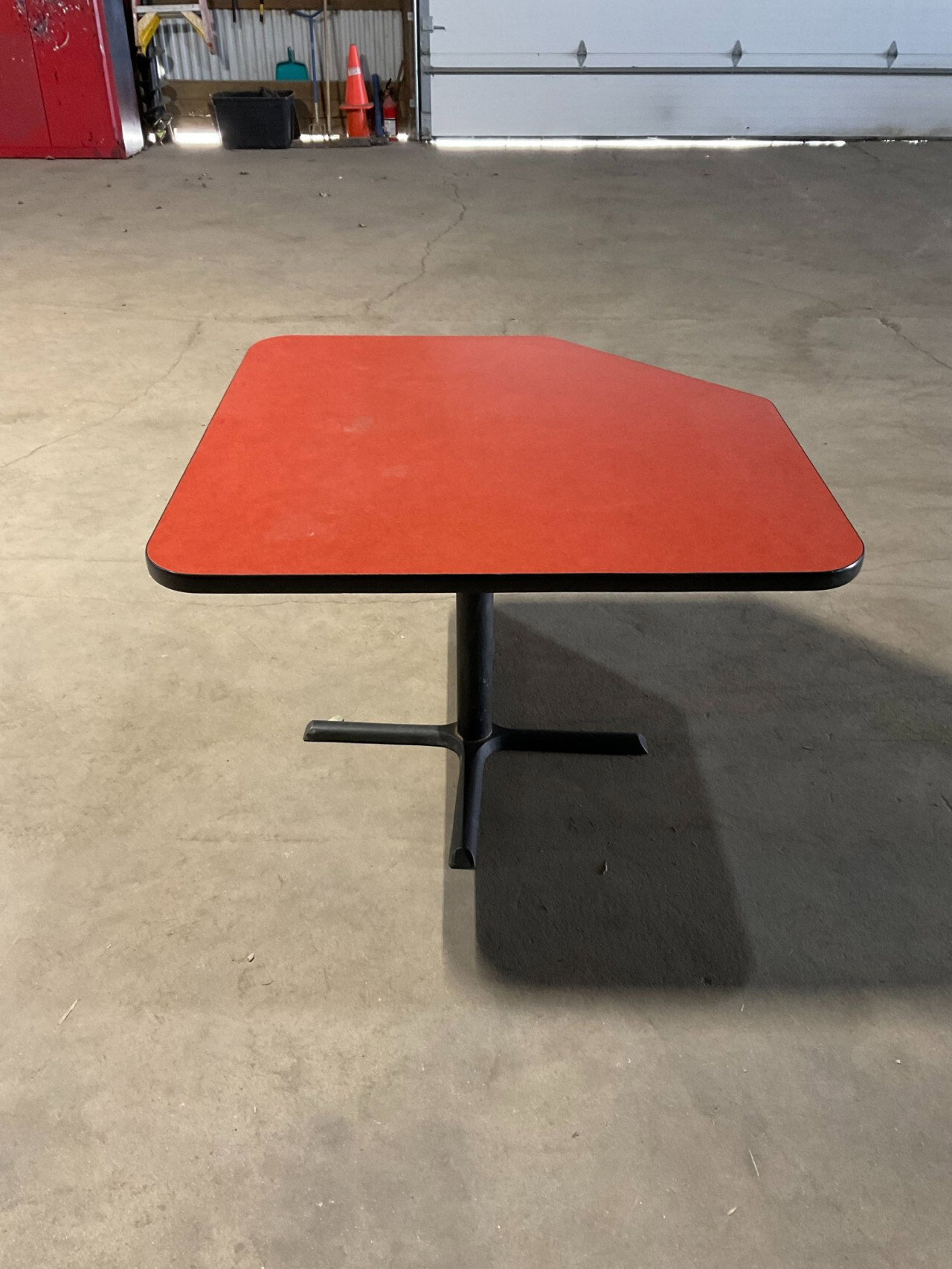 53 1