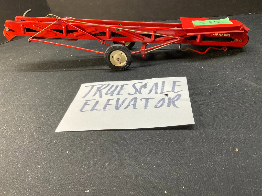 585 1