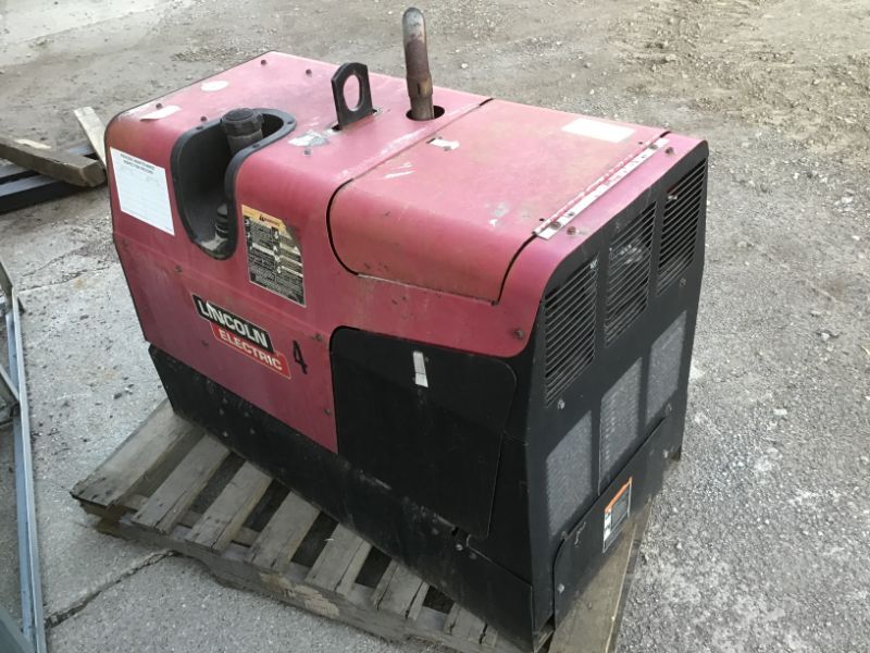 936 1
