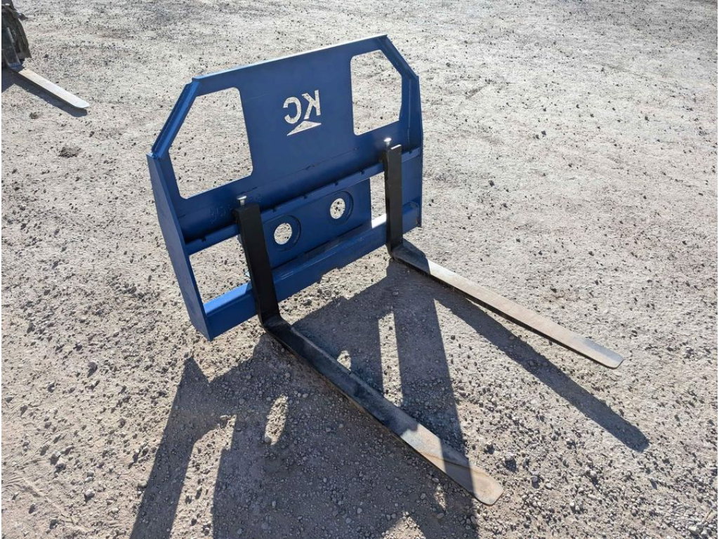 6435
