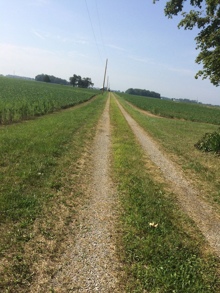 4655 E 800 N 4